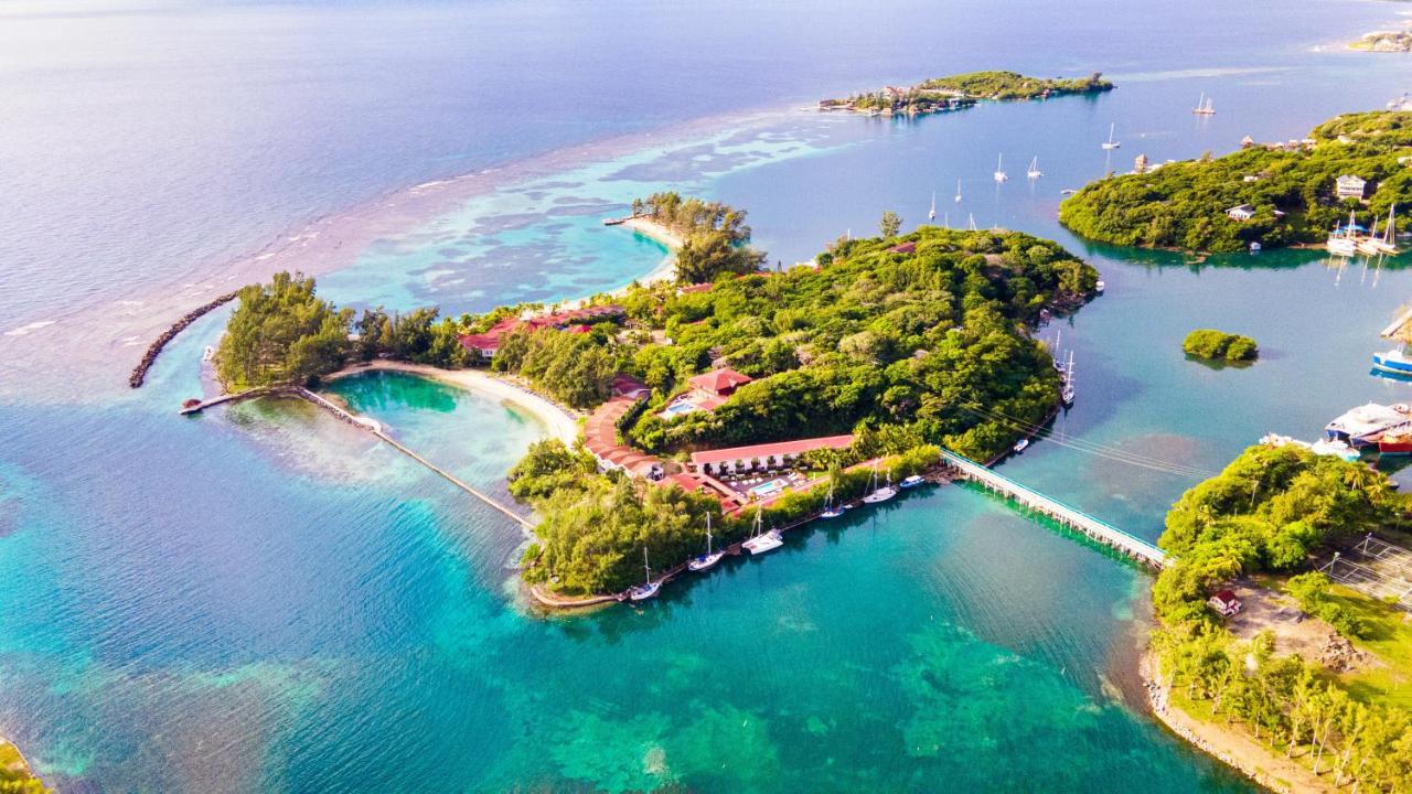 Fantasy Island Beach Resort And Marina First Bight Екстериор снимка