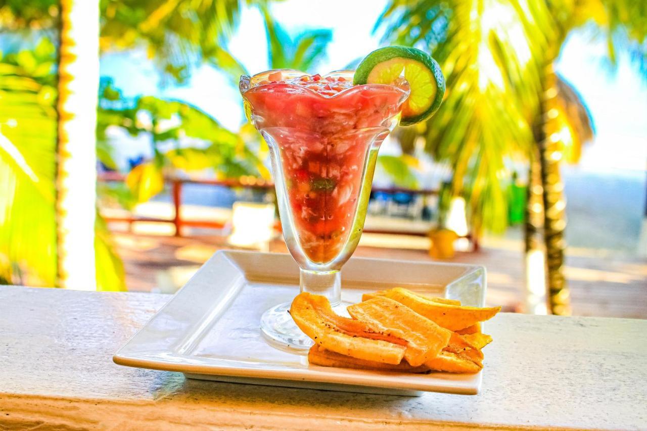 Fantasy Island Beach Resort And Marina First Bight Екстериор снимка